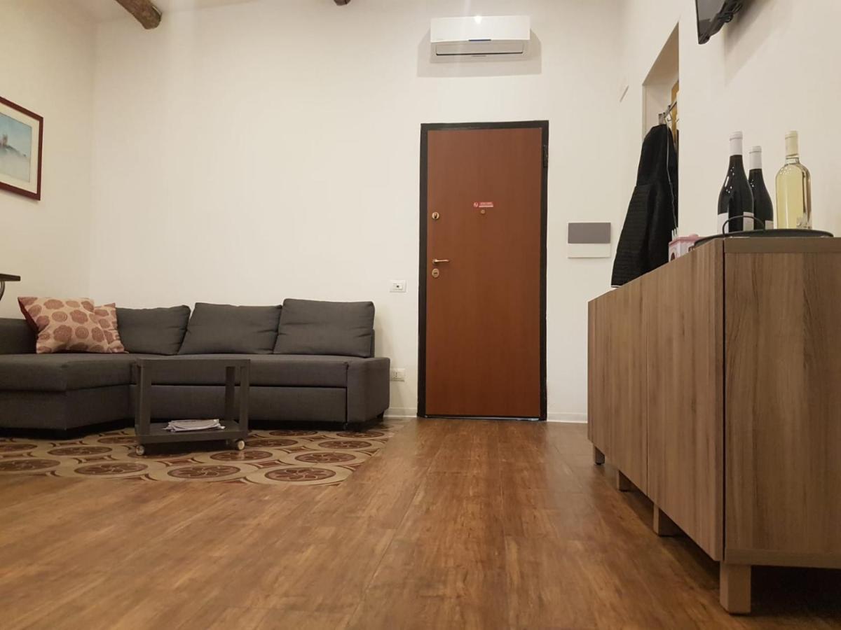 Sat Appartamenti Locazioni Turistiche Brevi-G&P Holiday Home Трапани Экстерьер фото