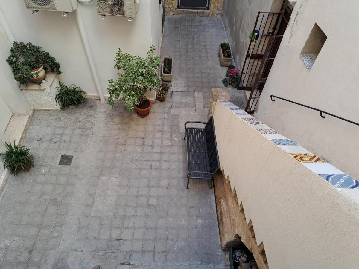 Sat Appartamenti Locazioni Turistiche Brevi-G&P Holiday Home Трапани Экстерьер фото