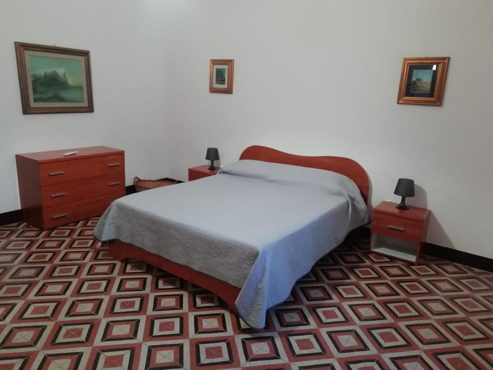 Sat Appartamenti Locazioni Turistiche Brevi-G&P Holiday Home Трапани Экстерьер фото