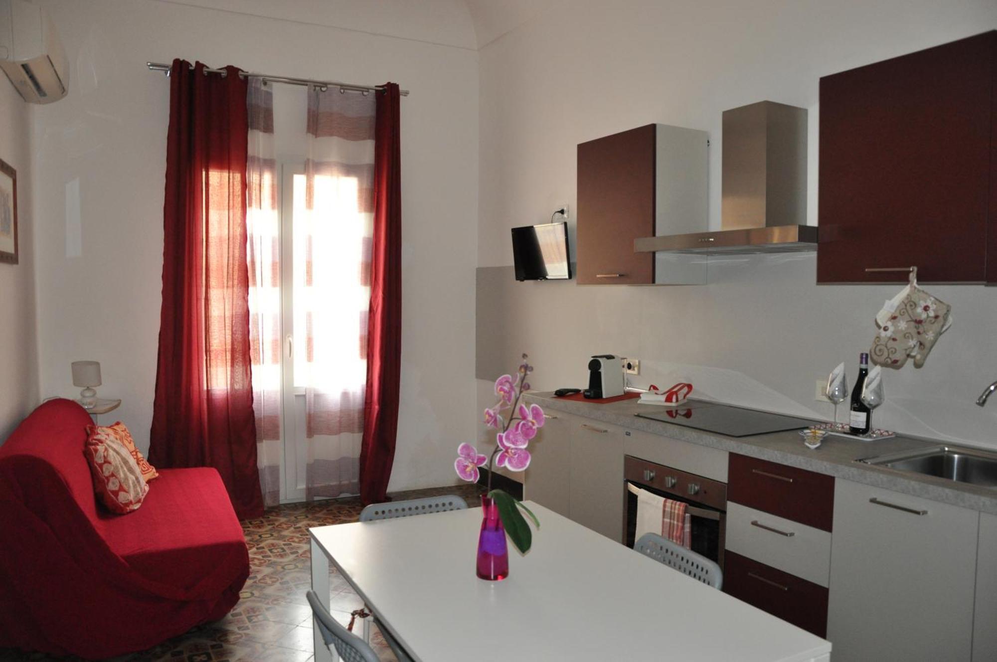 Sat Appartamenti Locazioni Turistiche Brevi-G&P Holiday Home Трапани Экстерьер фото