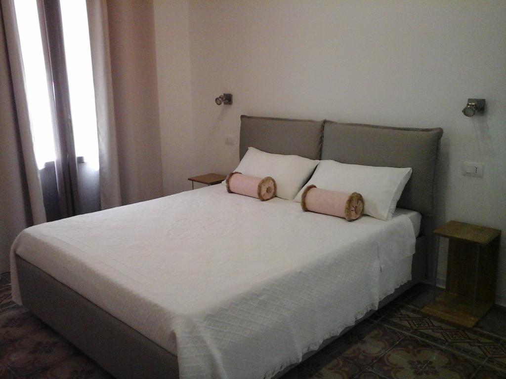 Sat Appartamenti Locazioni Turistiche Brevi-G&P Holiday Home Трапани Экстерьер фото